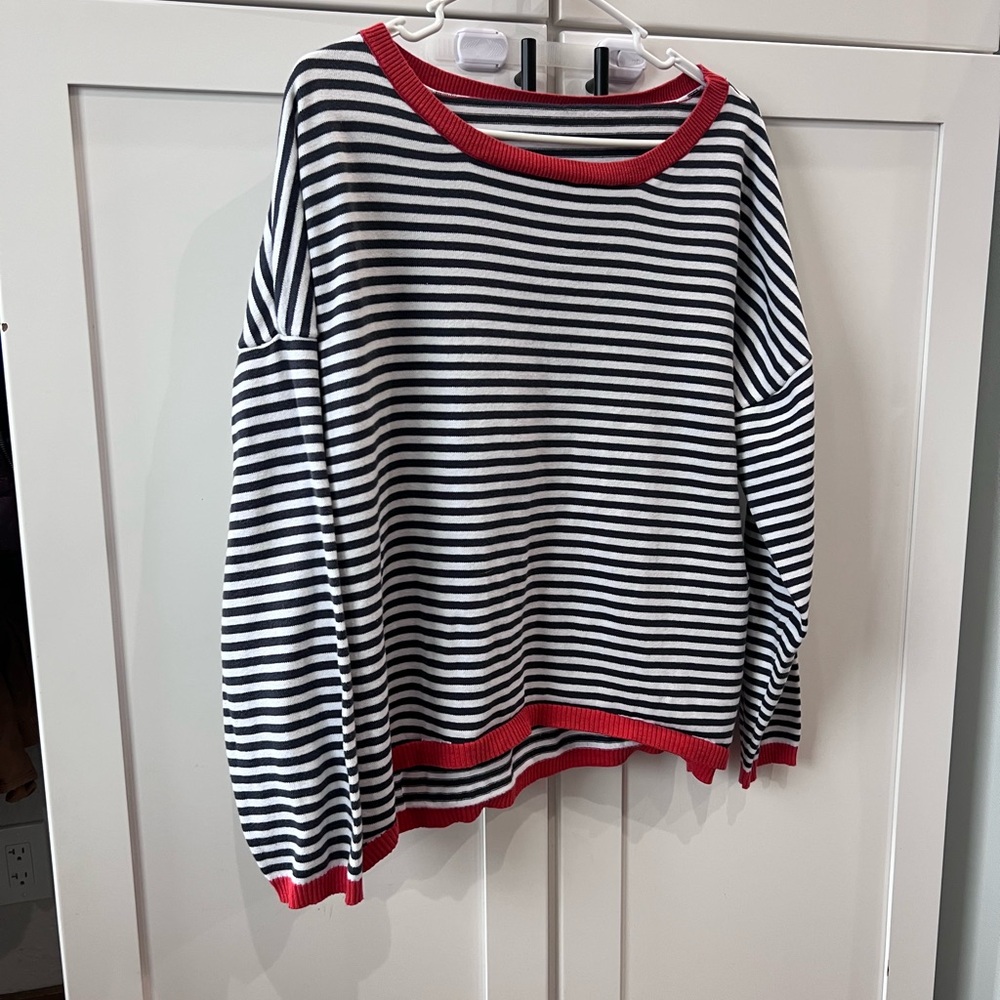 UNBRANDED STRIPED SWEATER - Picture 7 of 7
